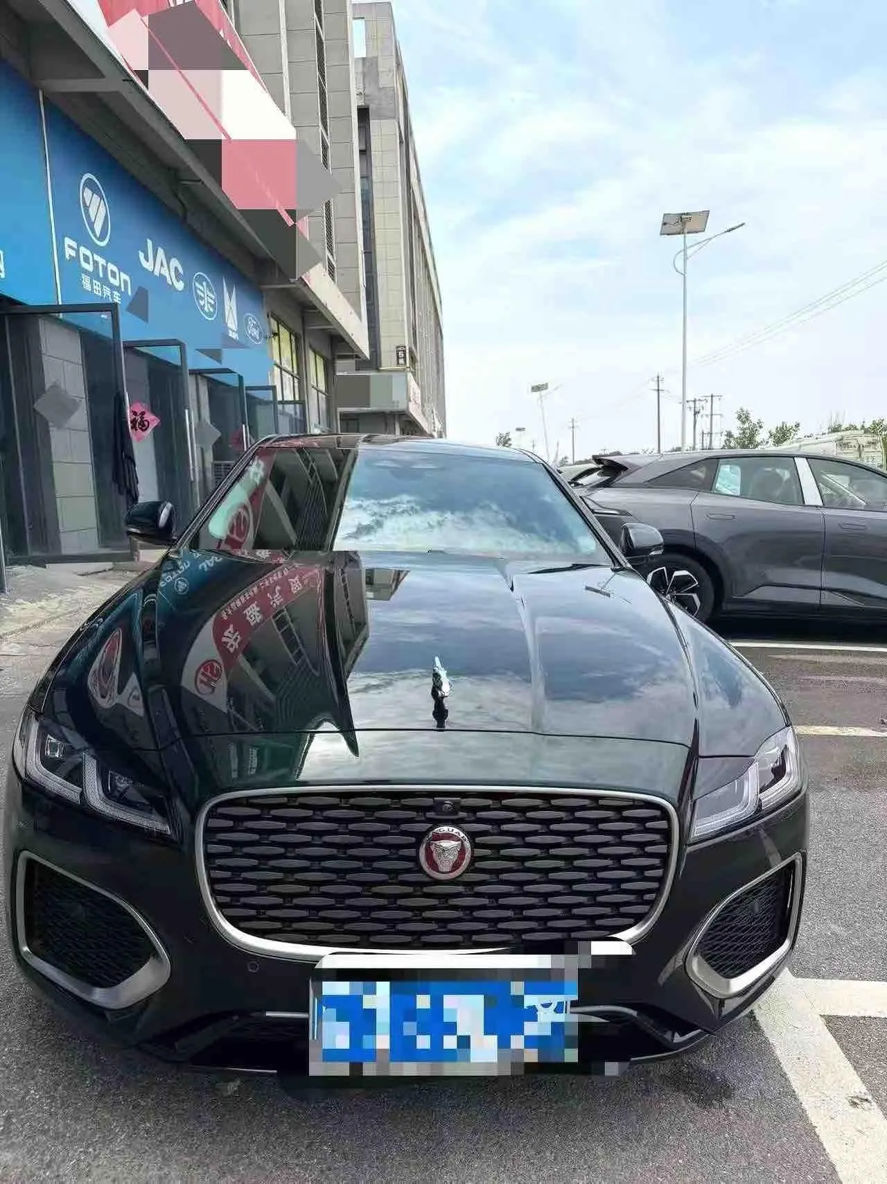 Jaguar 2024 XFL 2.0T P 12500.00g Drive Enjoy Deluxe Edition Automatic Gear 3