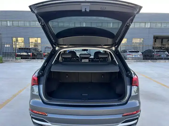 Audi Q3 2022 35 TFSI Fashion Dynamic 7