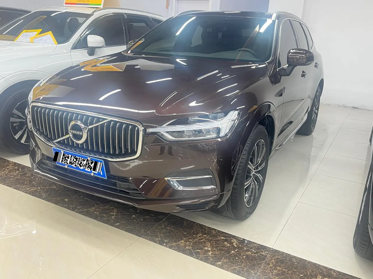 Volvo 2021 XC60 2.0T T5 4-wheel drive Zhiyuan Deluxe Edition Automatic Gear - View 1