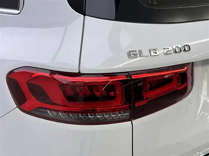 Mercedes Benz GLB 2021 GLB 200 Fashion 10
