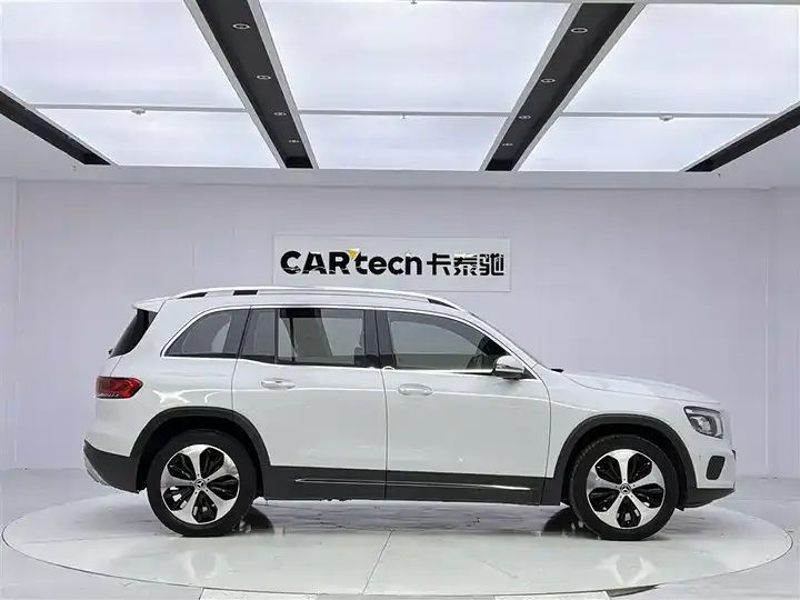 Mercedes Benz GLB 2021 GLB 200 Fashion 4