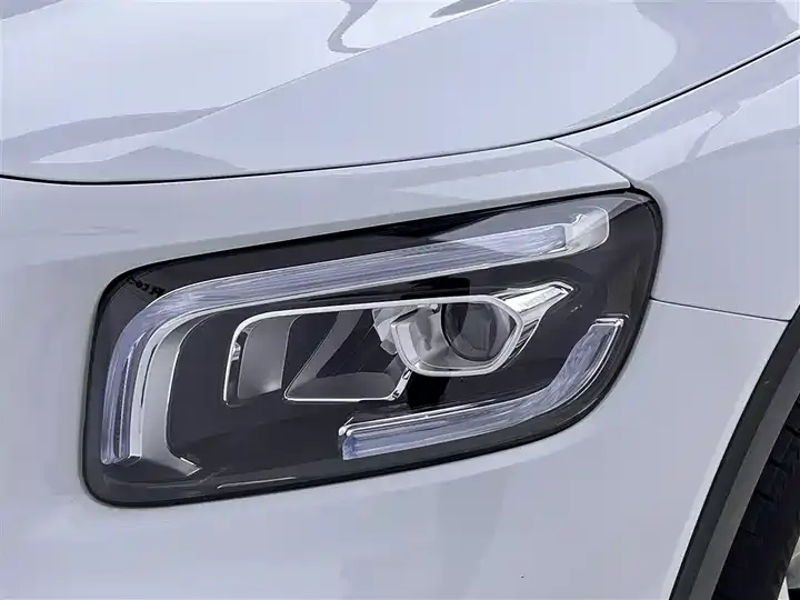 Mercedes Benz GLB 2021 GLB 200 Fashion 9