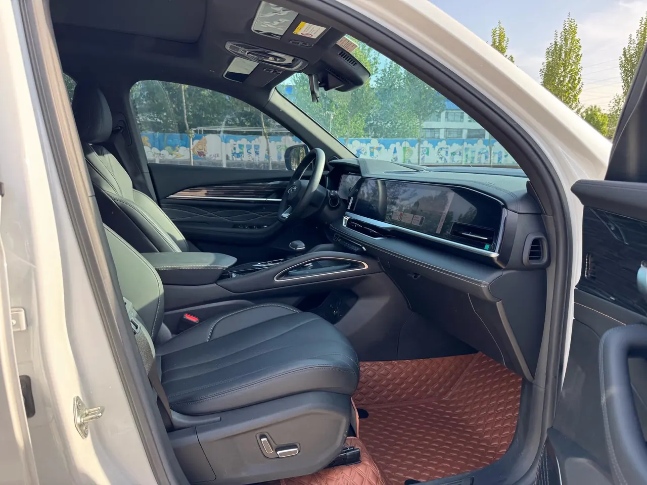 Geely 2024 XingyueL (Monjaro) 2.0TD EVO two-wheel drive distinguished automatic transmission 16