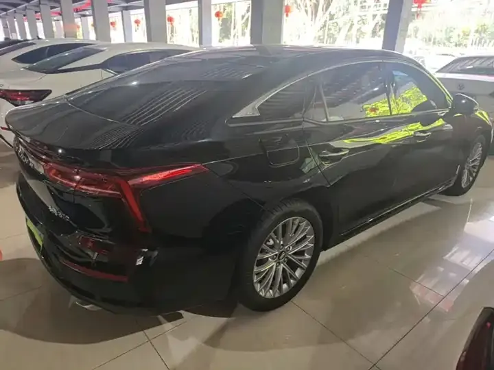 Bestune B70 2025 Long Yao Edition 1.5T Enjoy 7