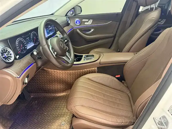 Mercedes Benz E-Class 2020 to E 300 L Special Edition 8