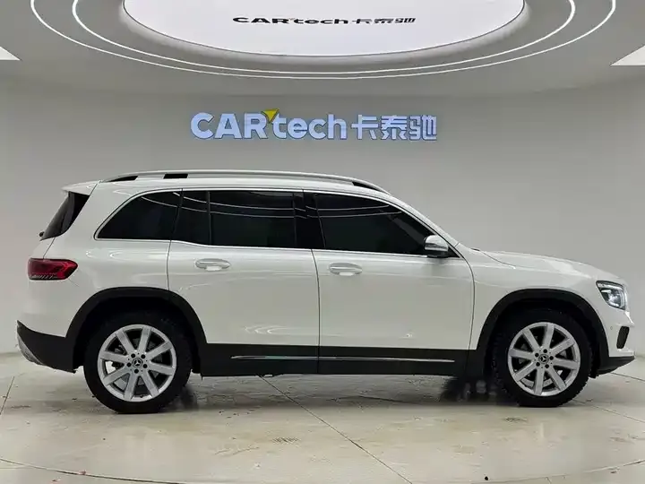 Mercedes Benz GLB 2020 GLB 200 Fashion 4