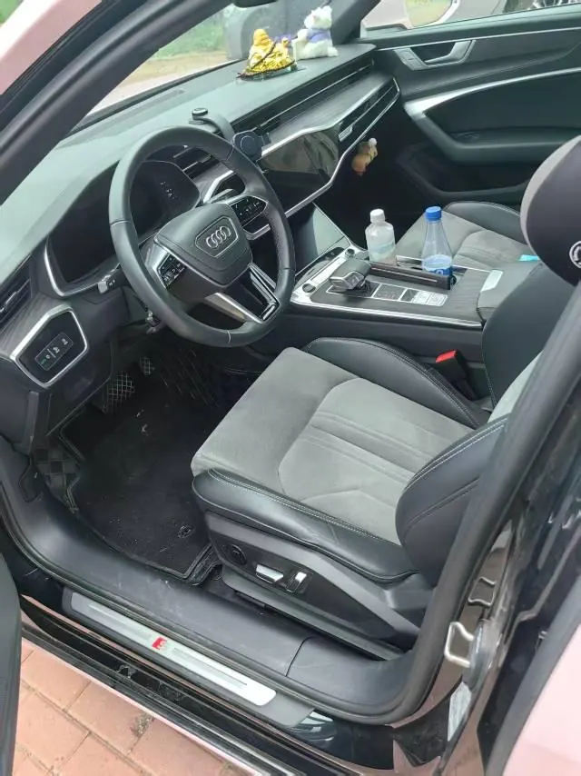 Audi 2023 A6L 2.0TFSI 45TFSI Quattro Selected Dynamic (Modified) Automatic Gear 7