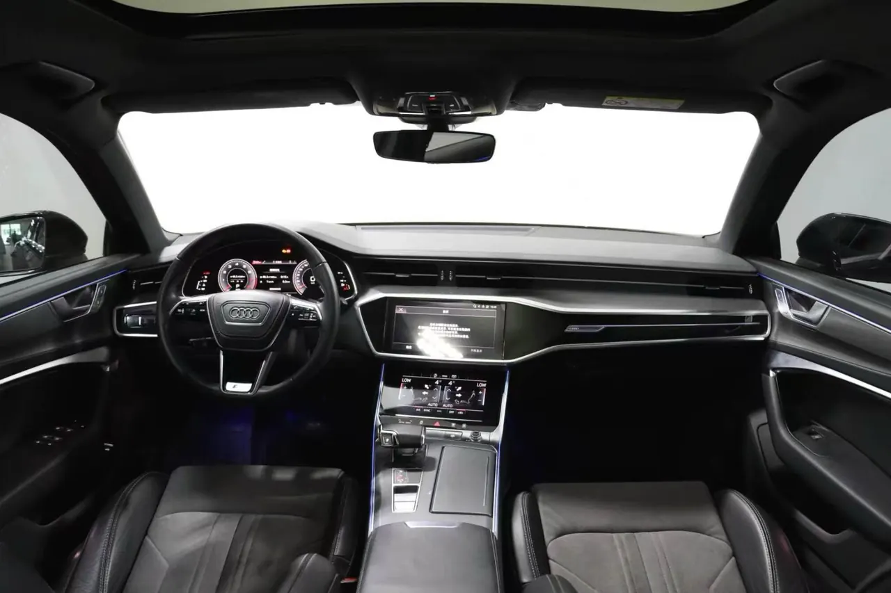 Audi 2023 A6L 2.0TFSI 45TFSI Selected Dynamic (Modified) Automatic Gear 4