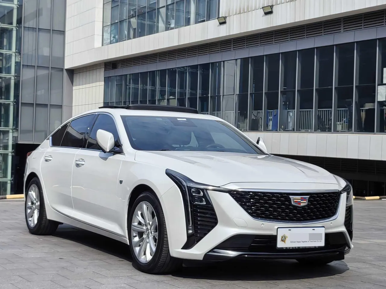 Cadillac 2024 CT5 2.0T 28T luxury automatic gear 3