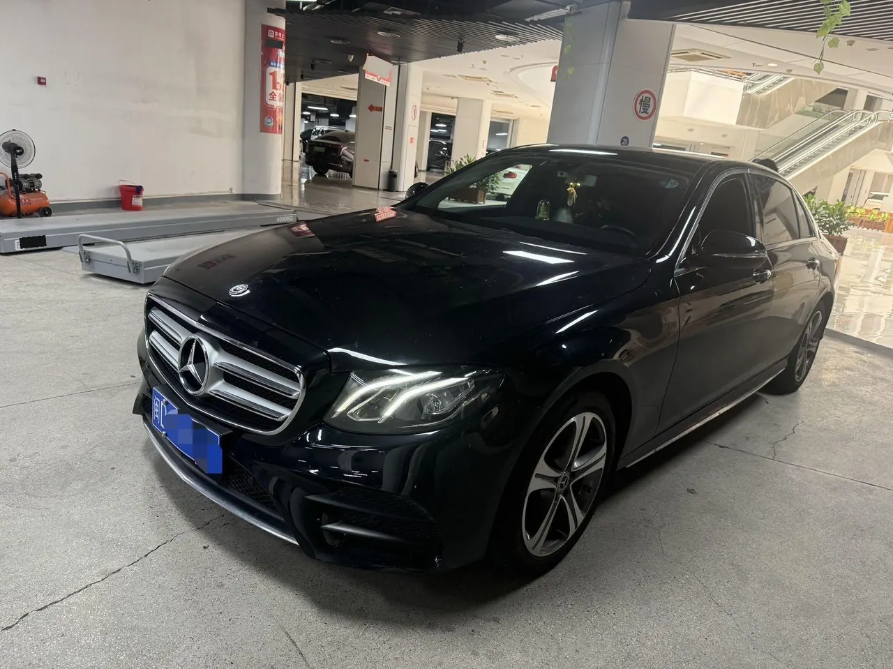 Mercedes Benz E Class 2020 E 260 L 48V 1.5T (modified) automatic gear - View 1
