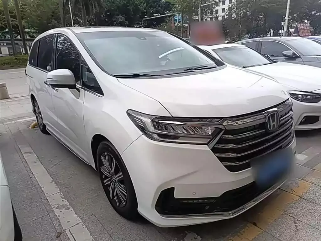 Honda 2022 Odyssey Hybrid 2.0 Stepless Sharp and Leading Edition Automatic Gear 2