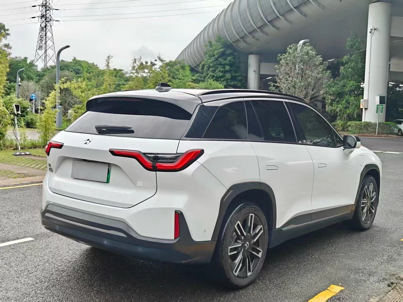 NIO 2020 ES 6 600KM Sports Edition Automatic Gear 10