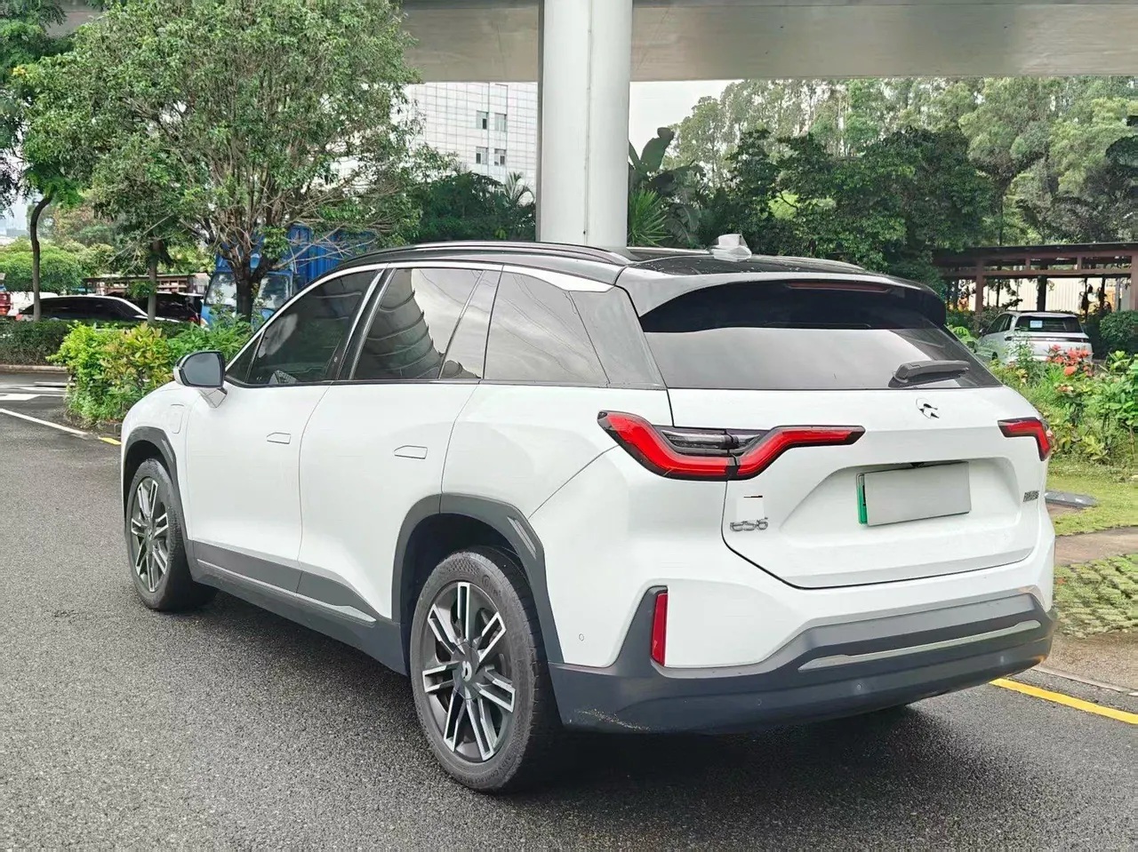 NIO 2020 ES 6 600KM Sports Edition Automatic Gear 11