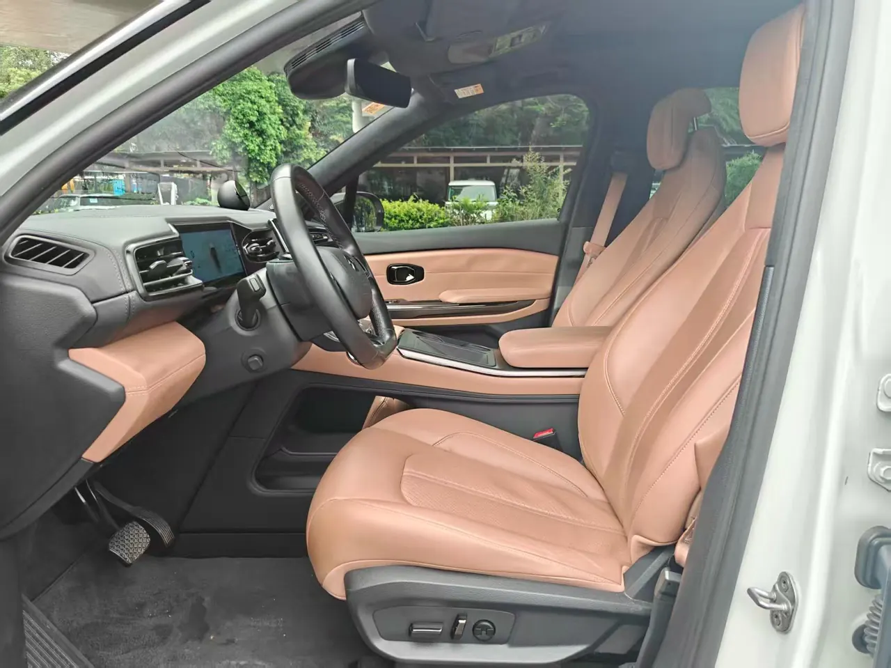 NIO 2020 ES 6 600KM Sports Edition Automatic Gear 5