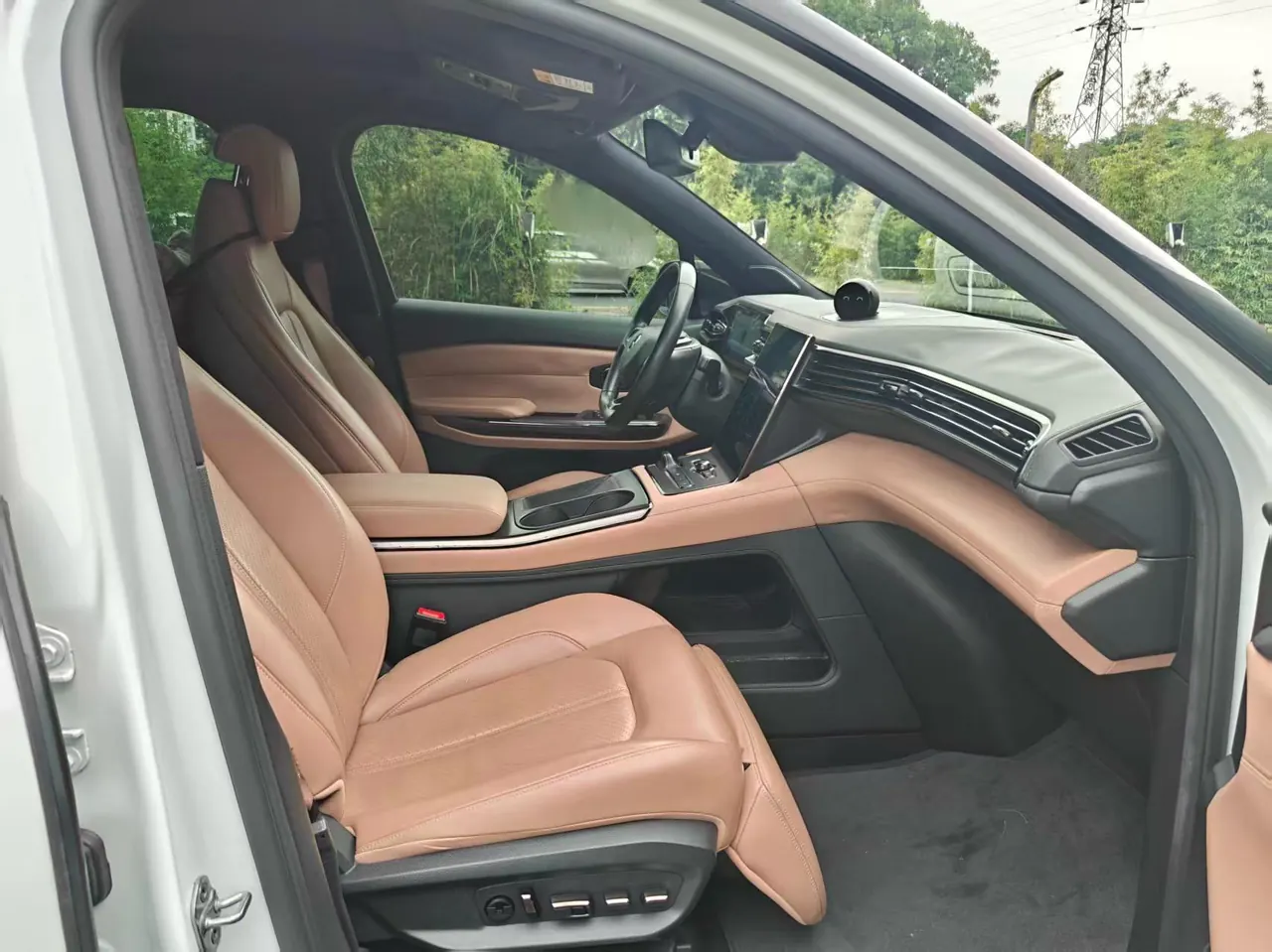 NIO 2020 ES 6 600KM Sports Edition Automatic Gear 7