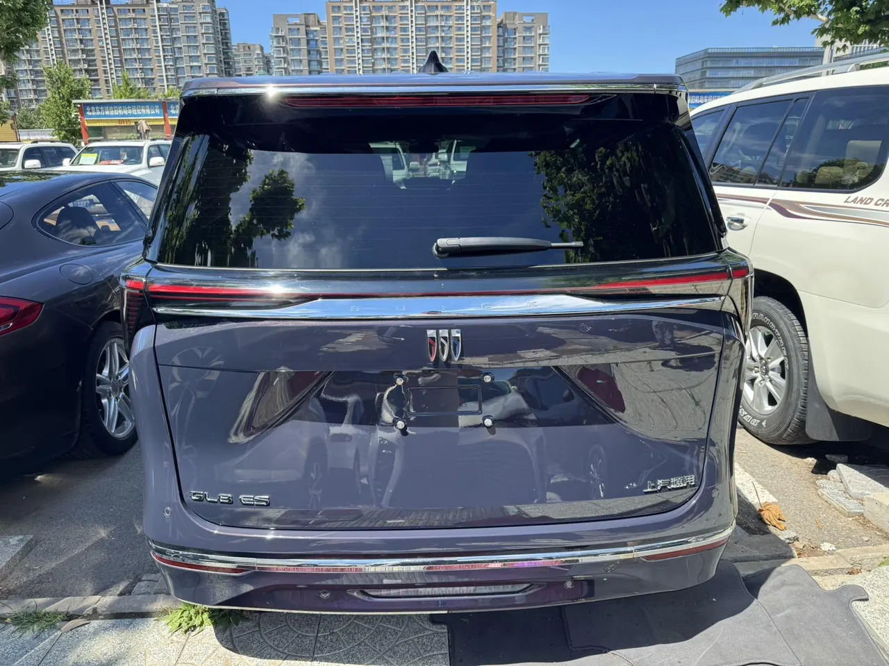Buick 2025 GL8 ES Lu Zun 48V 2.0T Smart Edition Automatic Gear 7