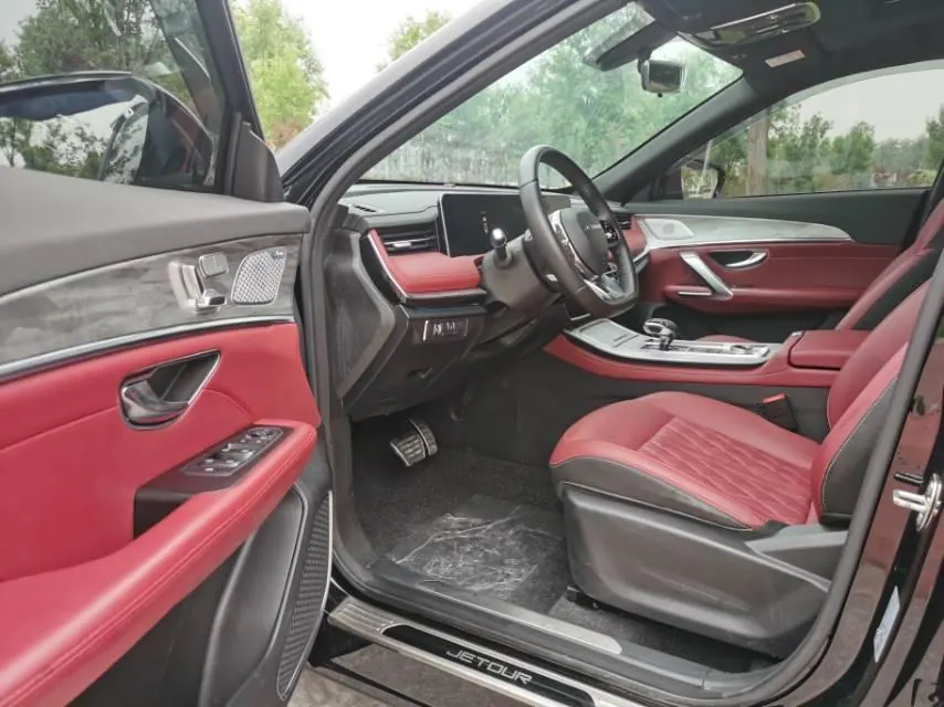 Jetour 2023 X70 PLUS 1.6T Strong 7-seat Automatic Gear 3