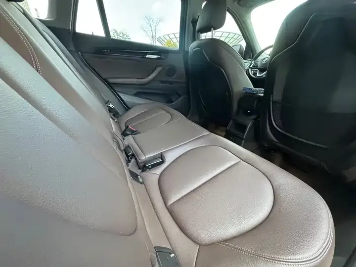 BMW X1 2020 sDrive20Li fashion 7