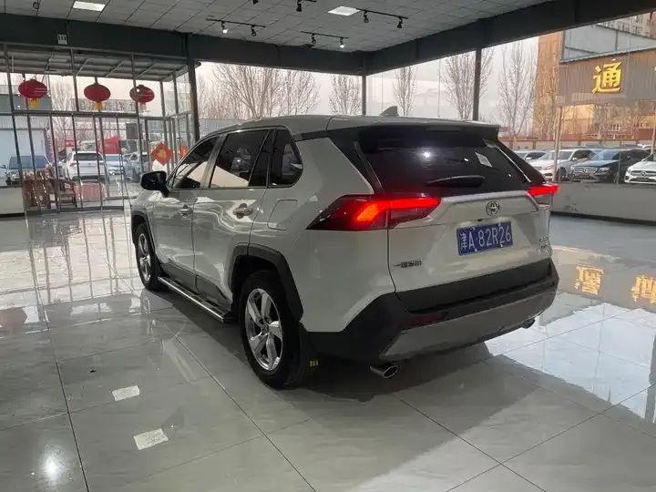 RAV4 Rongfeng 2022 2.0L CVT Two-Drive Fashion Plus Edition 7