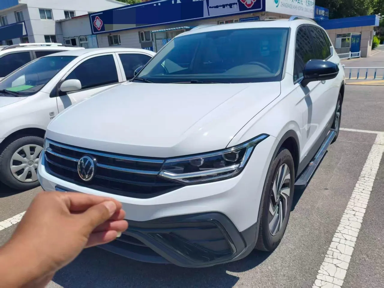 Открыть галерею: Volkswagen 2024 Tiguan L 1.5TSI 300TSI Two‑Wheel‑Drive Longteng Edition Automatic Transmission