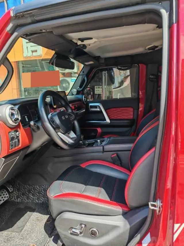 Beijing 2020 BJ40 2.0T 4-wheel drive city hunter version chivalrous automatic gear 3