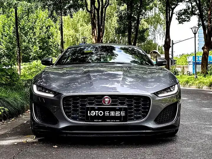 Jaguar F-TYPE 2021 P300 Rear Drive Hard Top Edition 2