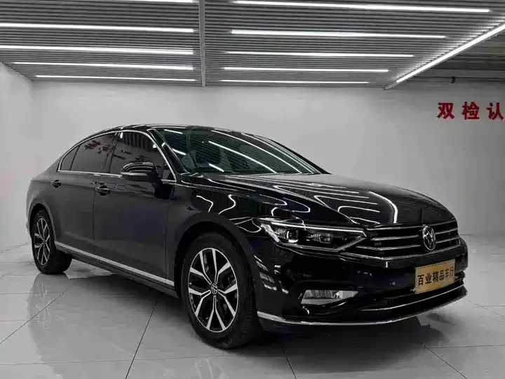 Magotan 2020 330TSI DSG Leading Edition 2