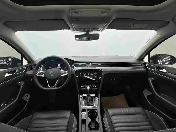 Magotan 2020 330TSI DSG Leading Edition 7