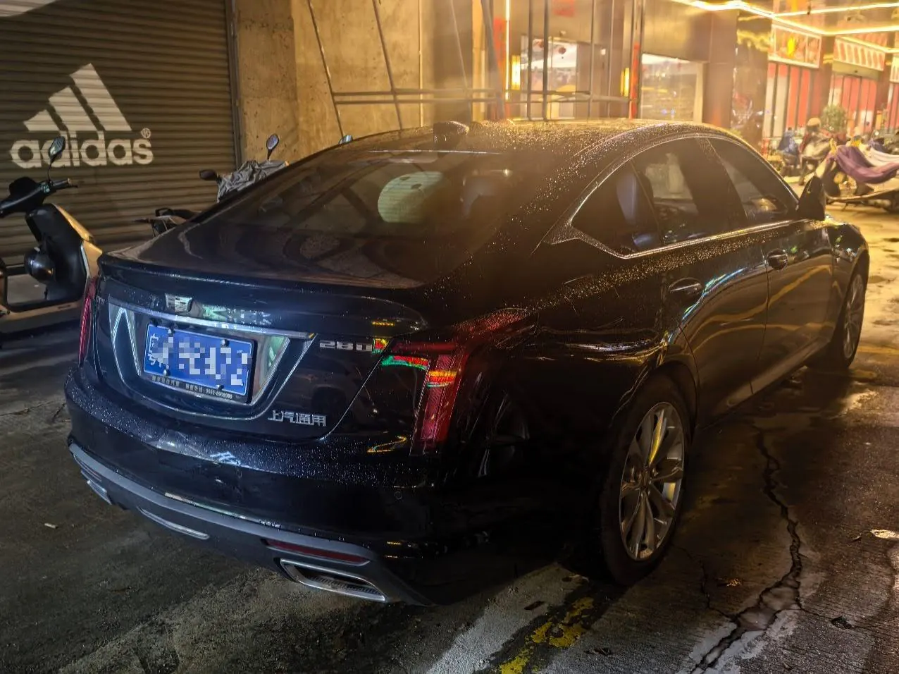 Cadillac 2022 CT5 2.0T 28T Luxury (Standard Edition) Automatic Gear 6