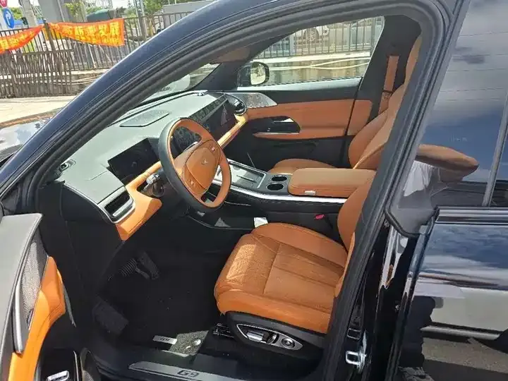 Xpeng G9 2026 725 Max 6