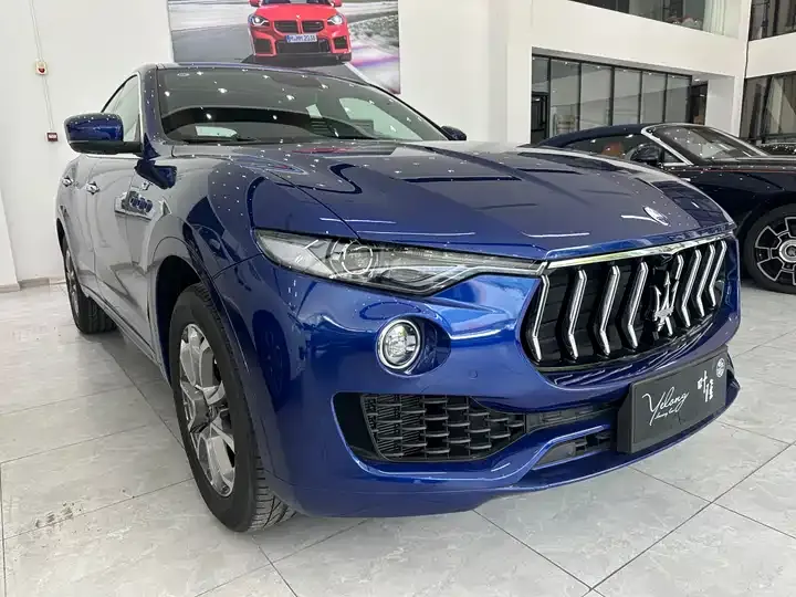 Levante 2023 2.0T GT 3