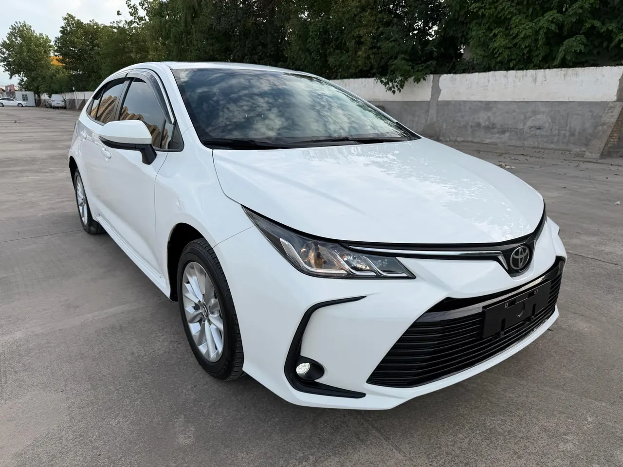 Toyota 2022 corolla 1.2T stepless pioneer PLUS version automatic gear 2