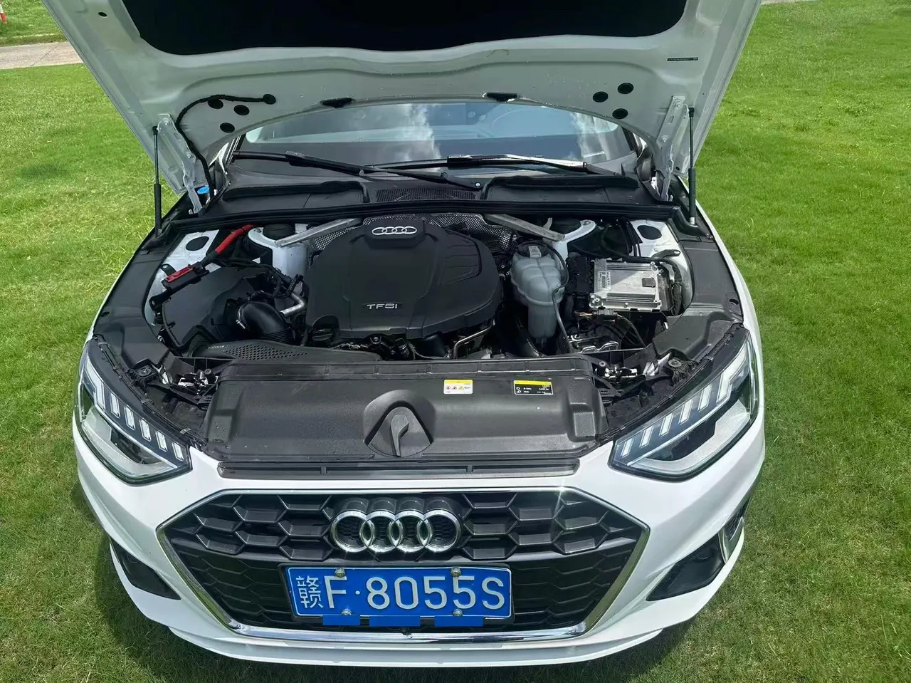 Audi 2024 A4L 2.0TFSI 40TFSI Fashion Dynamic Automatic 10