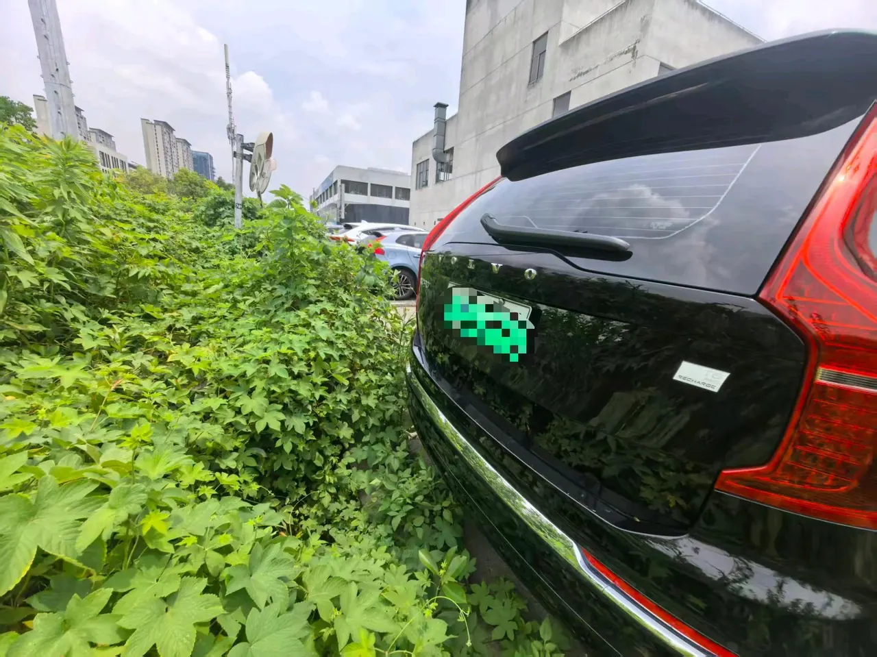 Volvo XC90 (Imported) 2024 XC90 RECHARGE 2.0T T8 Zhizun Deluxe Edition 7-seat Automatic Gear 2