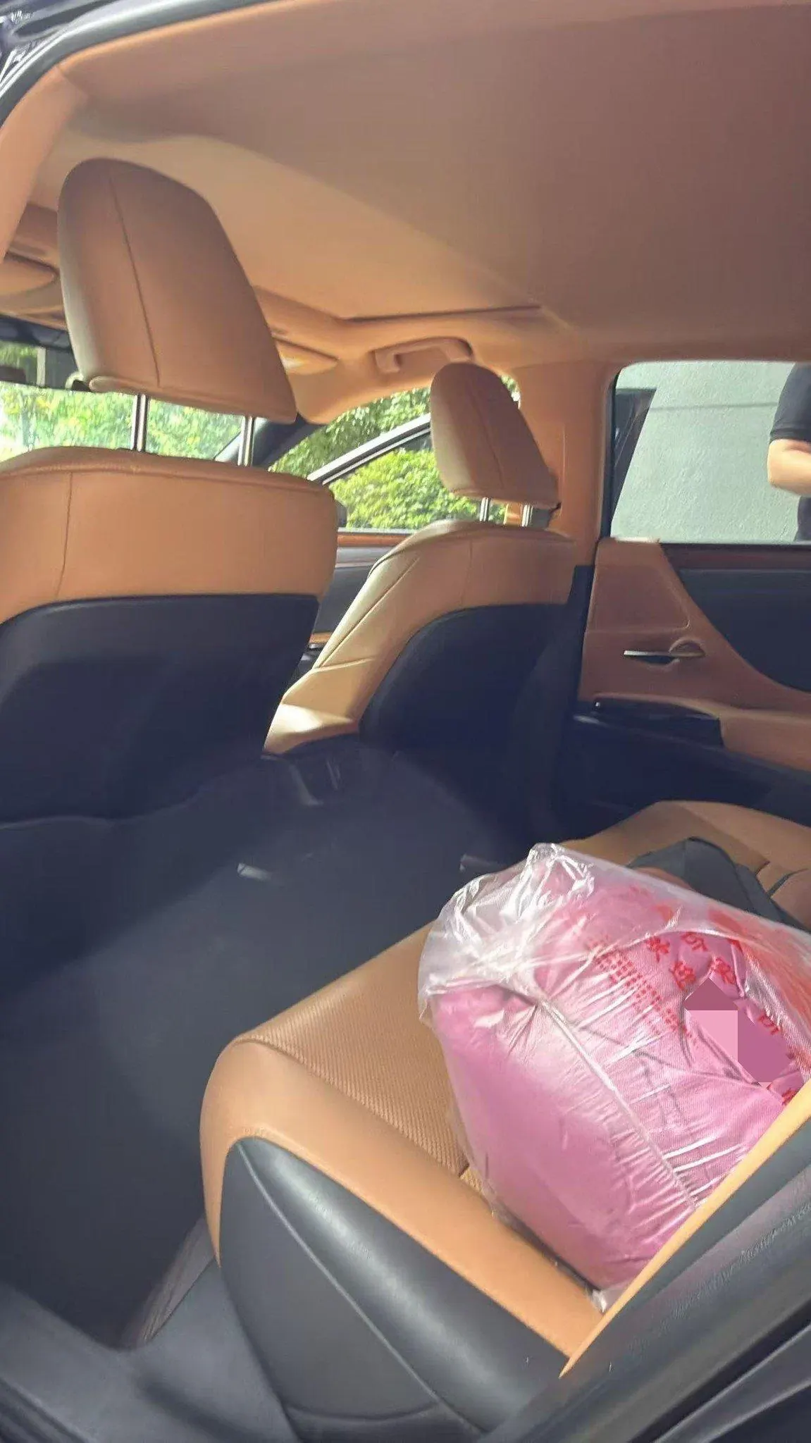 Volvo XC90 (Imported) 2024 XC90 RECHARGE 2.0T T8 Zhizun Deluxe Edition 7-seat Automatic Gear 4