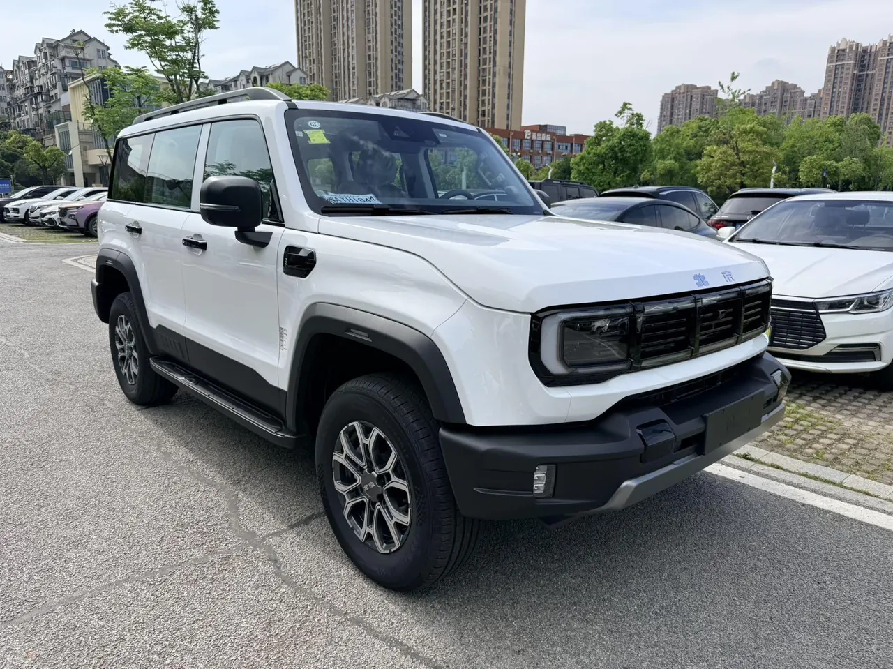 Beijing 2026 BJ40 2.0T Advanced Edition Automatic Gear 3