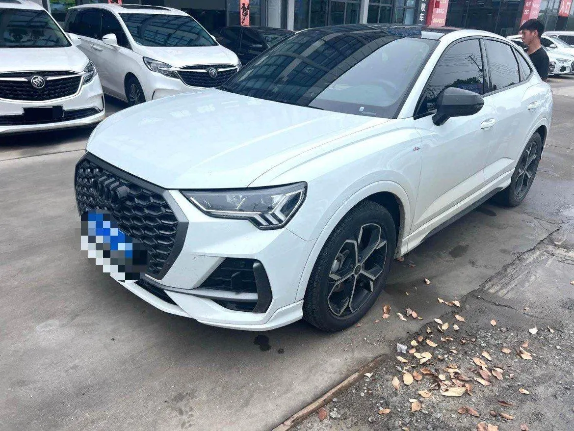Audi 2024 Q3 Sportback 2.0TFSI 40TFSI RS kit burning speed automatic gear - View 1