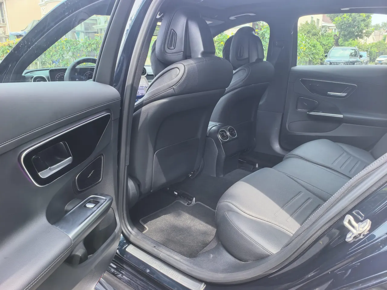 Mercedes Benz Class C 2024 C 200 L 48V 1.5T Sports Edition Automatic Gear 5