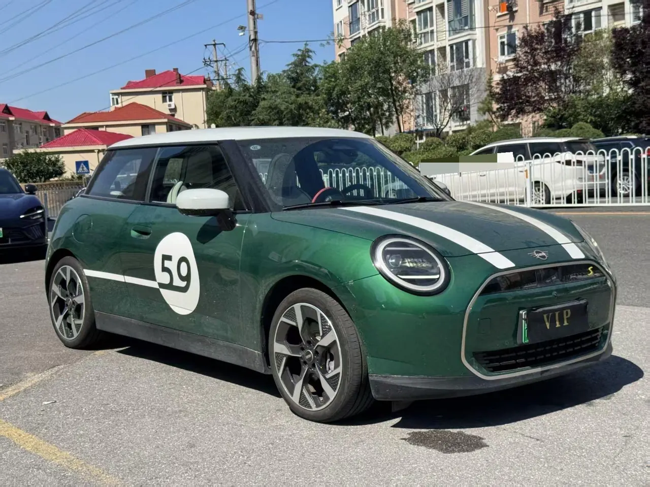 MINI 2024 Mini Cooper SE 452km Cooper SE 1/65 Limited Edition Automatic 3
