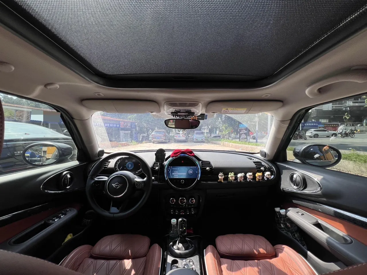 MINI Clubman (Imported) 2023 Cooper Clubman 1.5T Connoisseur (Modified) Automatic Gear 5