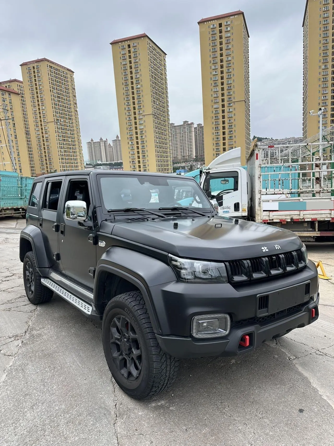 Beijing 2023 BJ40 2.0D Four-wheel Drive Blade Hero Edition Chivalrous Automatic Gear 2
