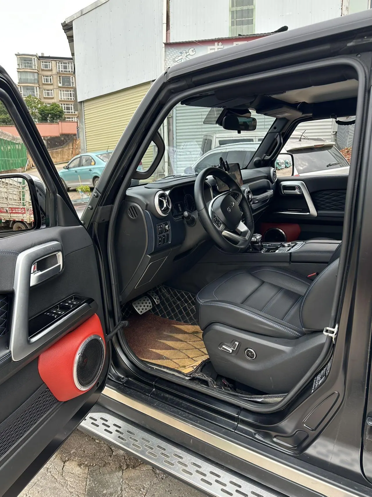 Beijing 2023 BJ40 2.0D Four-wheel Drive Blade Hero Edition Chivalrous Automatic Gear 7