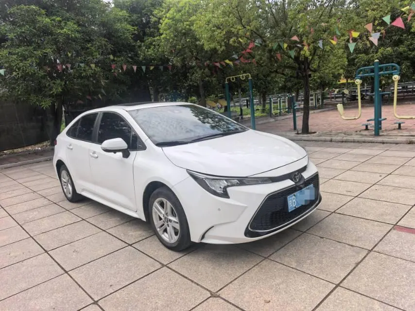 Toyota 2022 Lei Ling 1.2T Stepless 185T Deluxe Automatic Gear 3