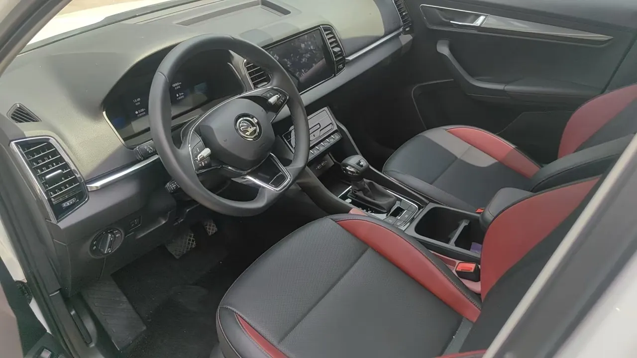 Skoda 2023 Keluoke 1.4TSI TSI280 Luxury Edition Automatic Gear 3