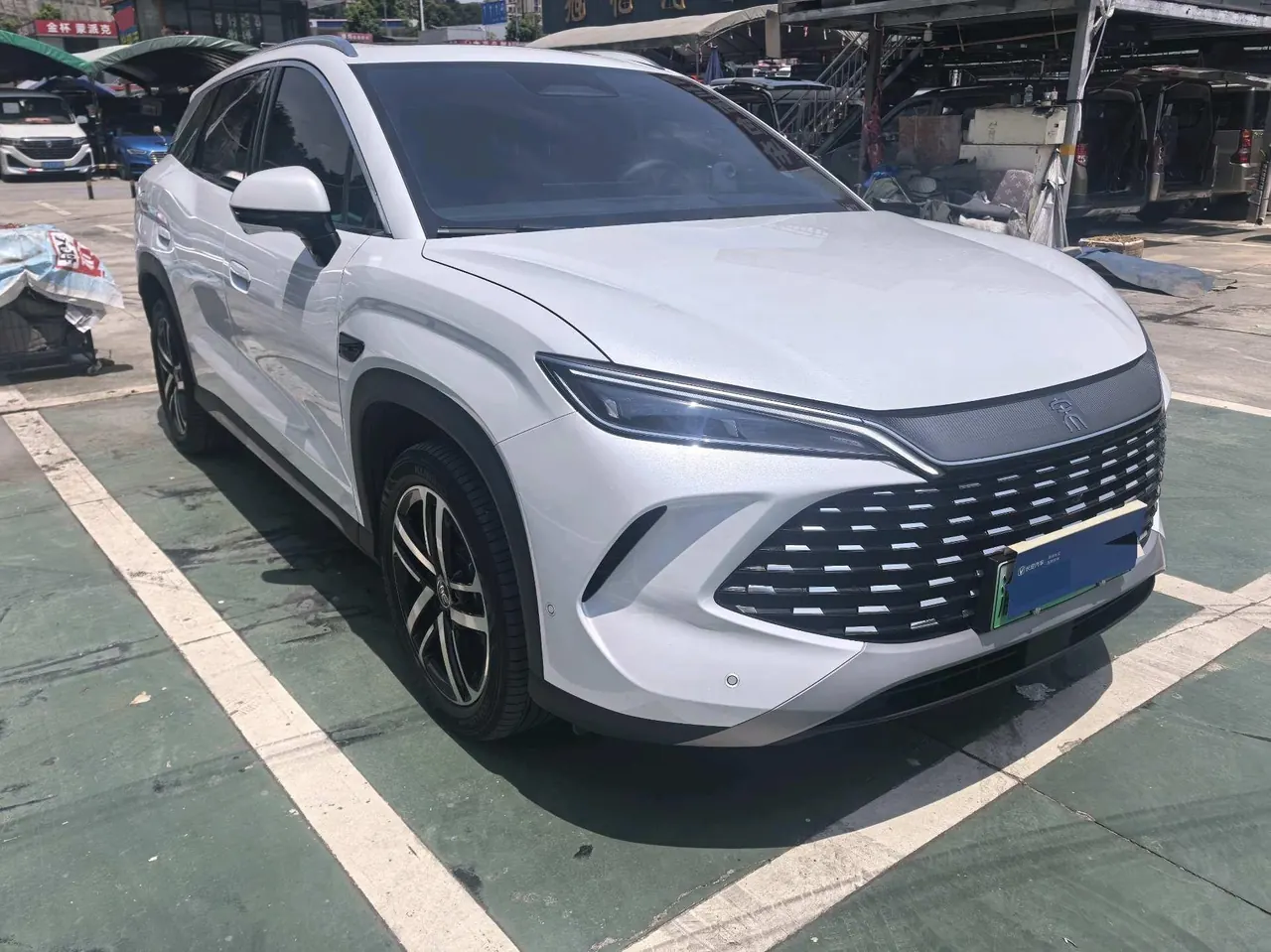 BYD 2026 Song L DM-i 1.5 Stepless 130KM Exceed Automatic 3
