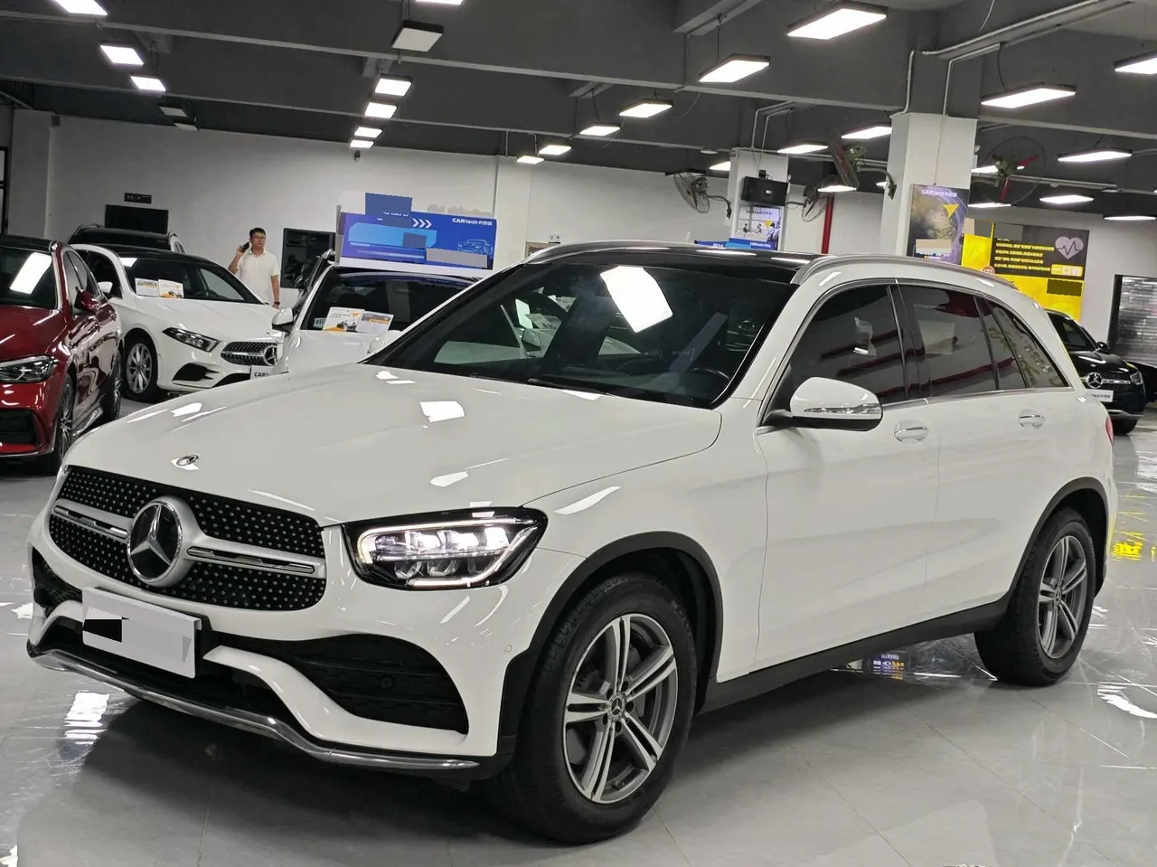 Open image lightbox: Mercedes Benz 2020 GLC 260 L 4MATIC 2.0T Luxury (Modified) Automatic Gear