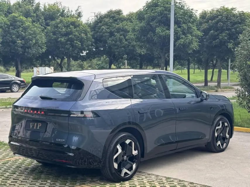 Nissan 2026 NX 8 650 Max Automatic 17
