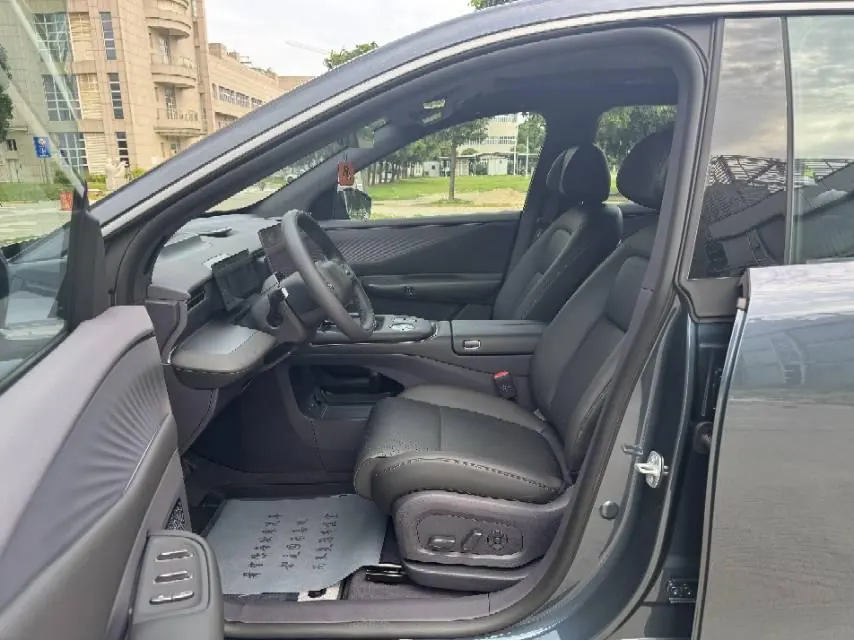 Nissan 2026 NX 8 650 Max Automatic 4