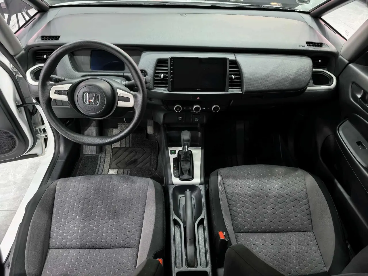 Honda 2023 Fit 1.5 Stepless Tide Enjoy Edition Automatic Gear 5
