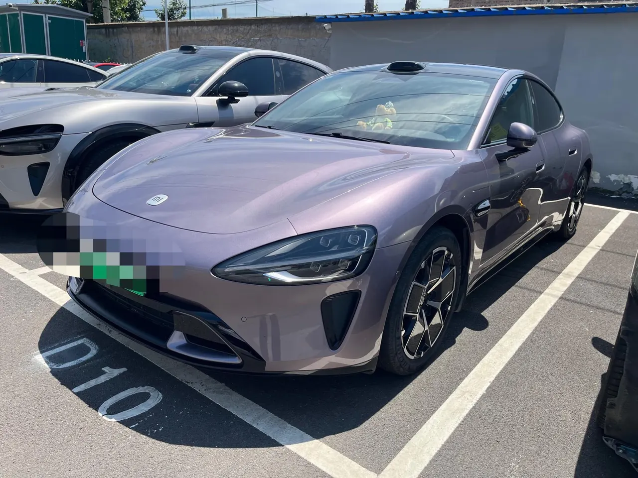 MI 2024 SU 7 700km Rear Drive Standard Founding Edition Automatic Gear - View 1